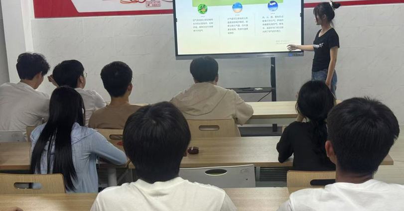 电子信息工程学院开展生态文明宣传活动