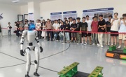 探访职教特色发展，技能铸就科技未来——电子信息工程学院2025级新生入学教育
