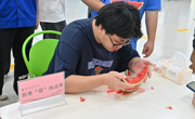 “一瓜解‘暑’，双选‘职’达”——机电工程学院夏日清凉活动暖人心