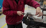 【红色正能量】甘做基石，默默奉献——记柳职好党员、机电工程学院韦江波老师