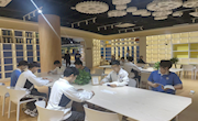 机电工程学院2022数控技术3班在“一站式”学生社区开展“民族团结我同行，各族师生一家亲”活动