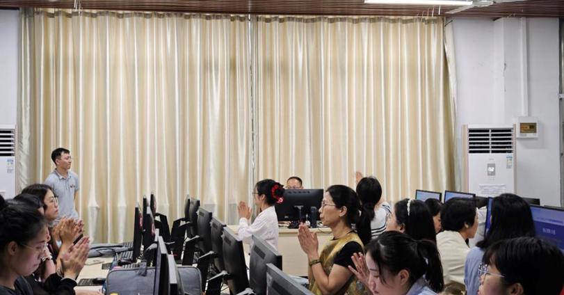 马克思主义学院举办教职工数字人微课制作专题培训
