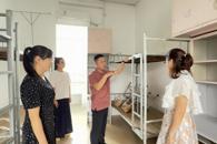 用心迎新，安全护航——贸易与旅游管理学院开展新生宿舍检查工作