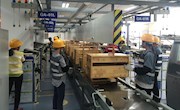 贸易与旅游管理学院全体教师开展精益生产体验活动