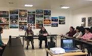 贸易与旅游管理学院慰问在外实习生