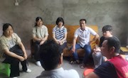 精准帮扶送温暖，资助育人暖人心——贸易与旅游管理学院开展暑假走访慰问贫困生家庭活动