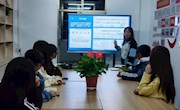 【一站式学生社区·专业导师进社区】贸易与旅游管理学院专业导师进“一站式”学生社区开展专升本政策解读会
