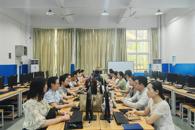 ?创新驱动发展，技术赋能育人——我校举办第三期辅导员研习坊资助育人创新实践活动